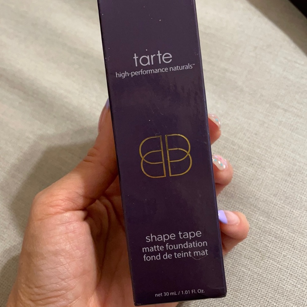 Tarte shape tape matte foundation